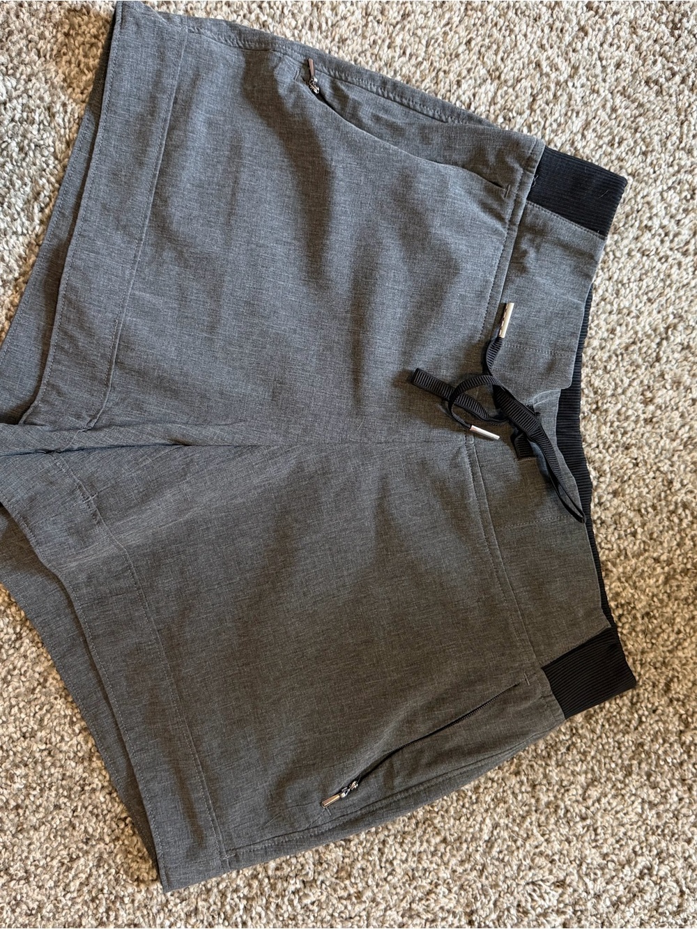 CALIA by Carrie Underwood Gray Athletic Drawstring Shorts with Black Waistband